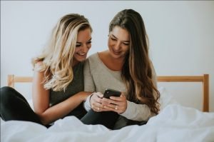 Effective Ideas on Impressing a Woman Online for Dating