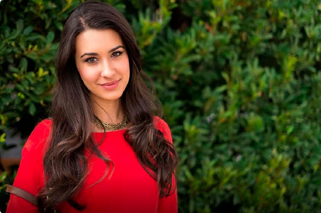 Dating Latino Guys: How To Impress A Latino Man | AmoLatina