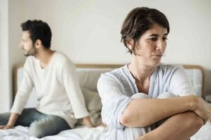At The Point When Your Husband Wants a Divorce But You Still Love Him