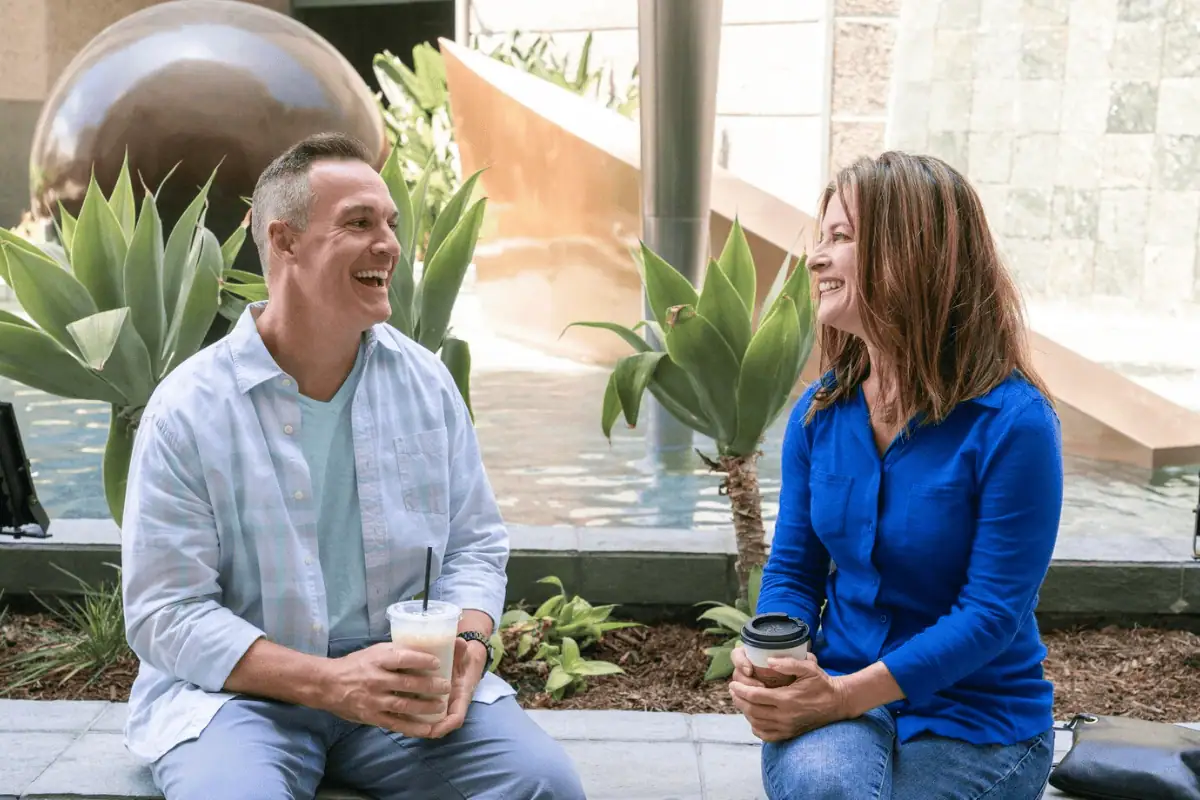 The Best Dating Sites for People Over 40 | AmoLatina