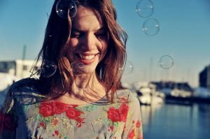 7 Tips to Attract Love into Your Life
